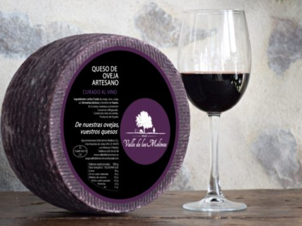 Queso Artesano Curado al Vino